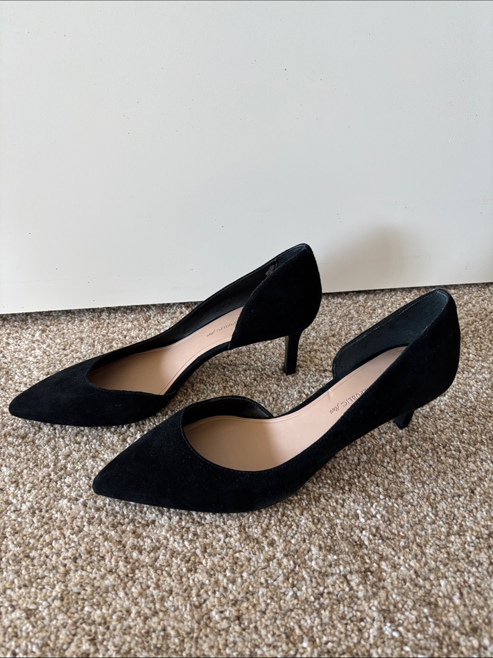Banana Republic Black Suede Pointed Kitten Heels